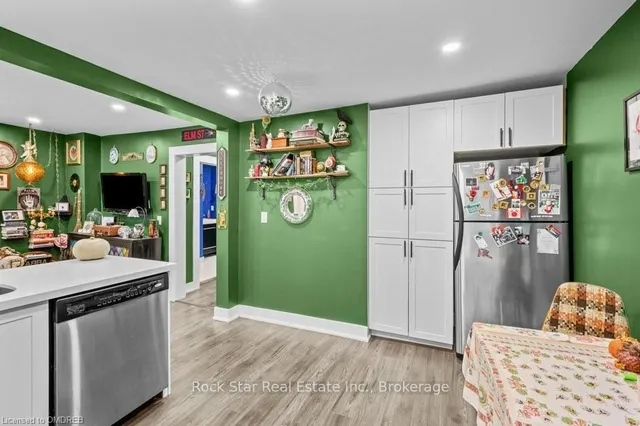 Additional image 22 of 191 WENTWORTH St