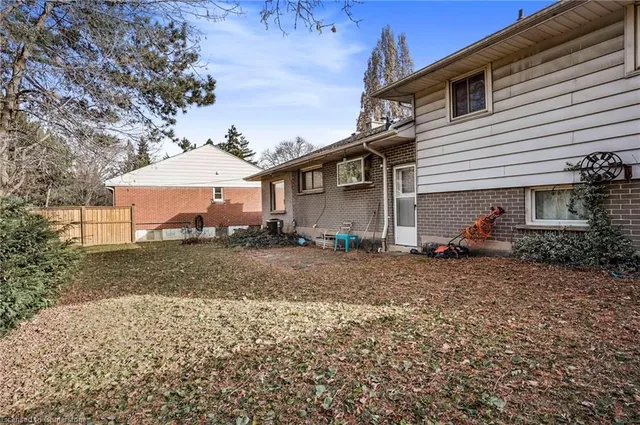 Additional image 40 of 140 West 35th St