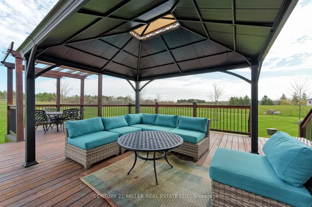 Additional image 36 of 100 Chesswood Tr