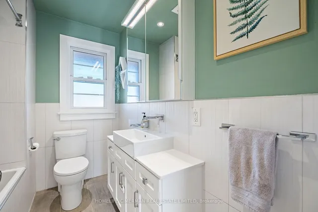 Additional image 21 of 3 Robb Ave