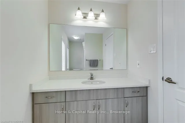 Additional image 32 of 1663 CLITHEROW St