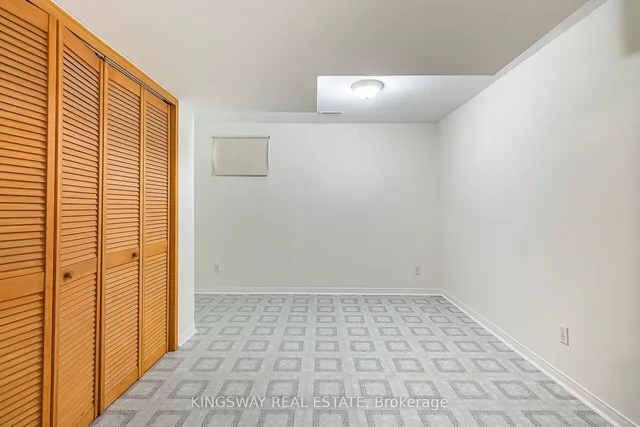 Additional image 36 of 2920 Headon Forest Dr Unit 11