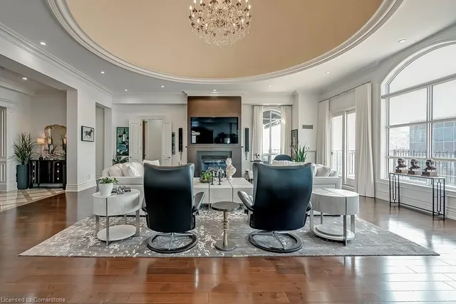 Additional image 39 of 445 Elizabeth St Unit PH1