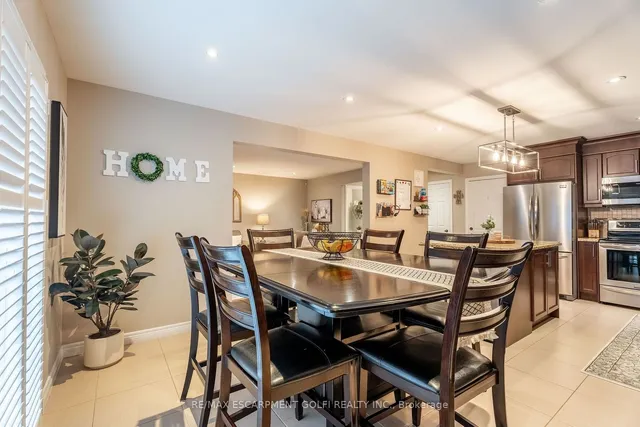 Additional image 12 of 49 Desoto Dr