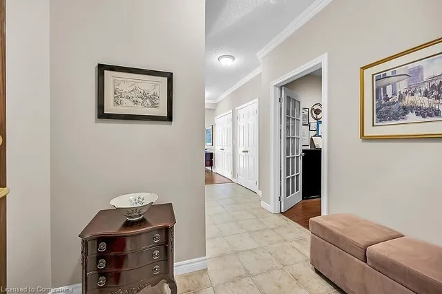 Additional image 4 of 3000 Creekside Dr Unit 601