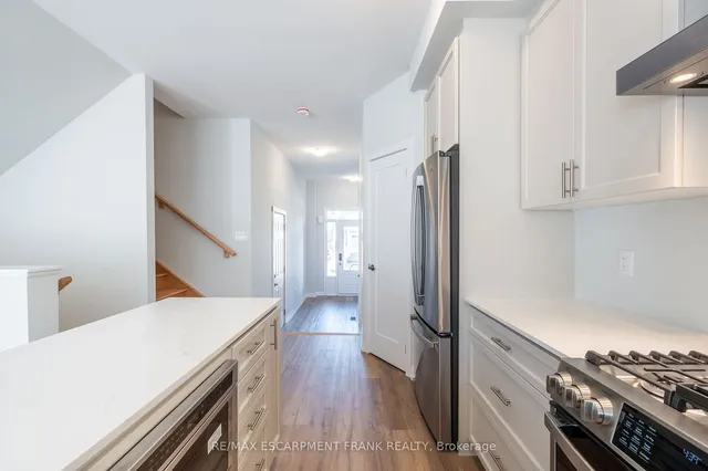 Additional image 18 of 237 Lormont Blvd