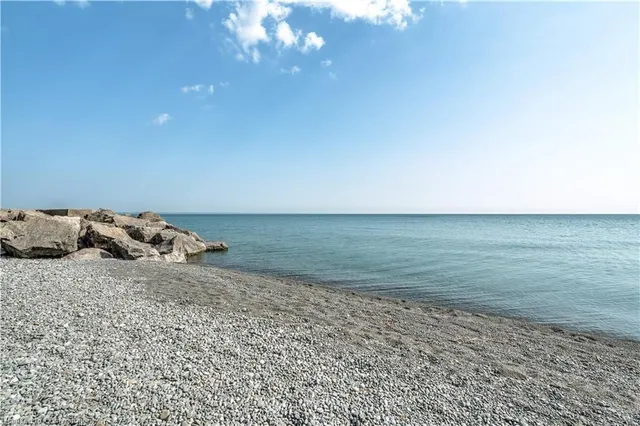 Additional image 23 of 9 Lakewalk Dr