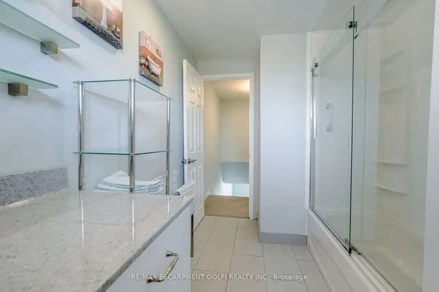 Additional image 34 of 202 LAVINA Cres Unit 10