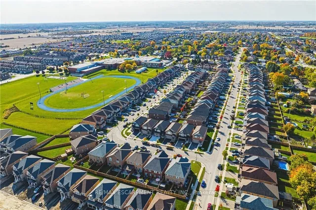 Additional image 39 of 51 Narbonne Cres