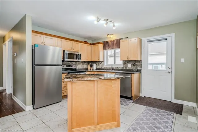 Additional image 8 of 21 Longview Drive Dr