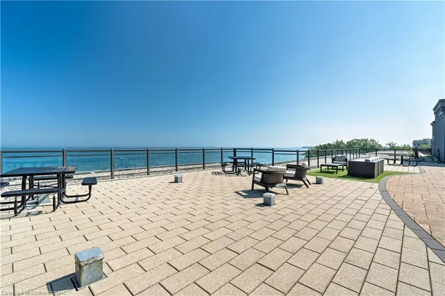 Additional image 39 of 35 Southshore Cres Unit 404