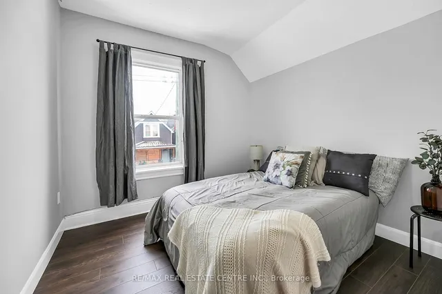 Additional image 22 of 14 Keith St