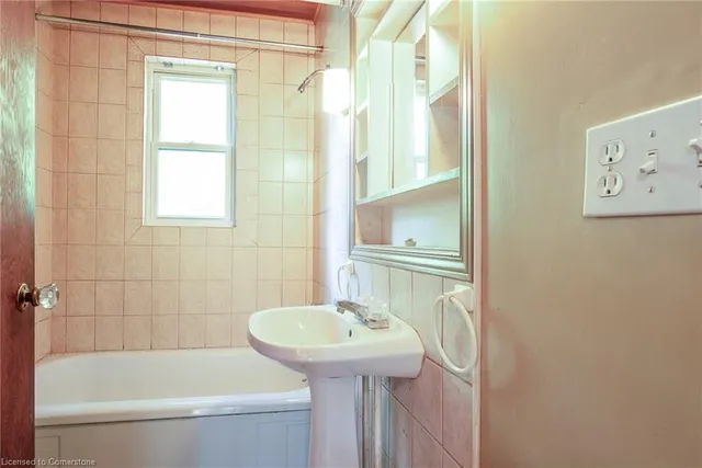 Additional image 27 of 1837 8th Concession Rd