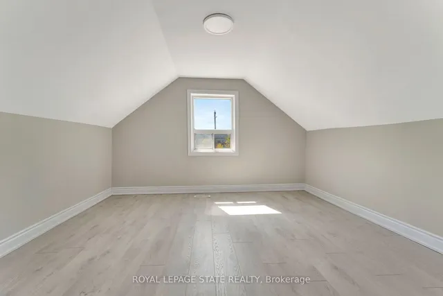 Additional image 18 of 2009 Brampton St