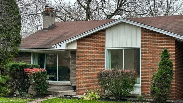 Additional image 3 of 119 Oneida Blvd