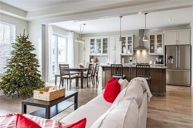 Additional image 8 of 189 Stillwater Cres