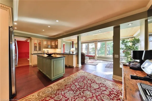 Additional image 10 of 218 NORTH SHORE Blvd