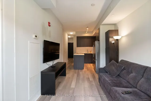 Additional image 8 of 5240 Dundas St Unit B201