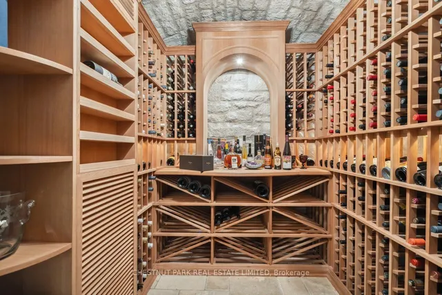 Additional image 32 of 113 Donwoods Dr