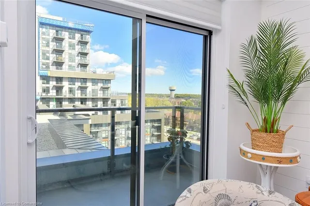 Additional image 7 of 450 Dundas St Unit 707