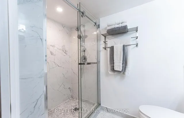 Additional image 28 of 31 Academy St