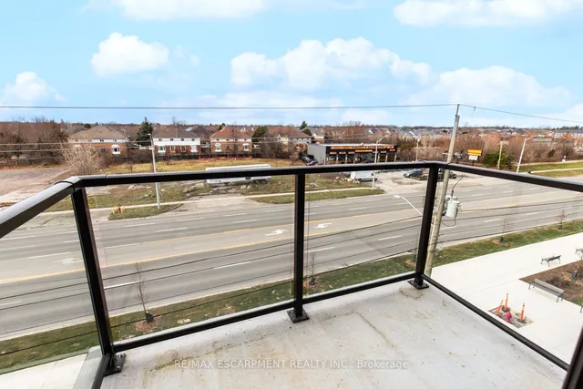 Additional image 23 of 450 Dundas St Unit 407