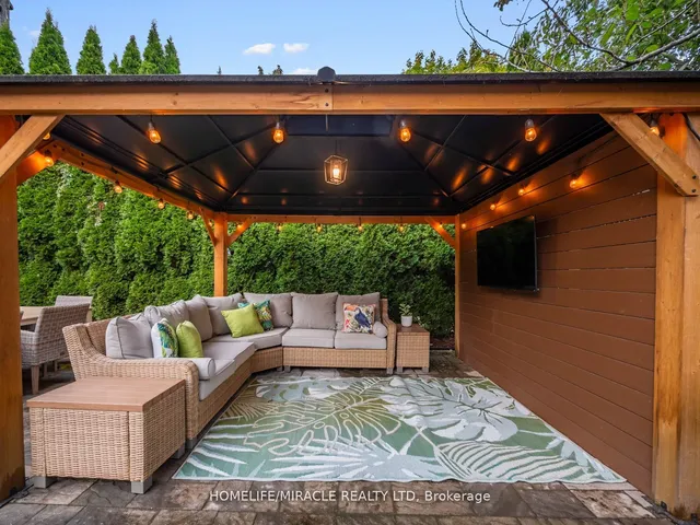 Additional image 31 of 521 Oneida Dr