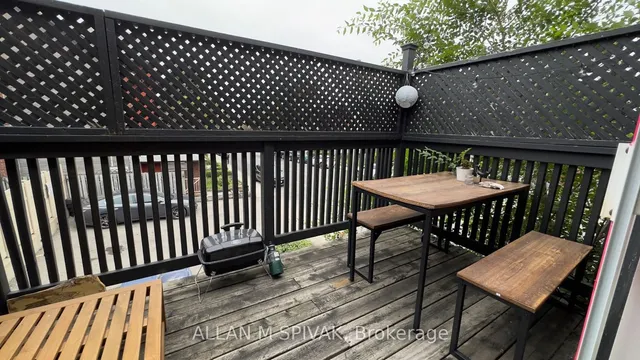 Additional image 20 of 1505 Dupont St