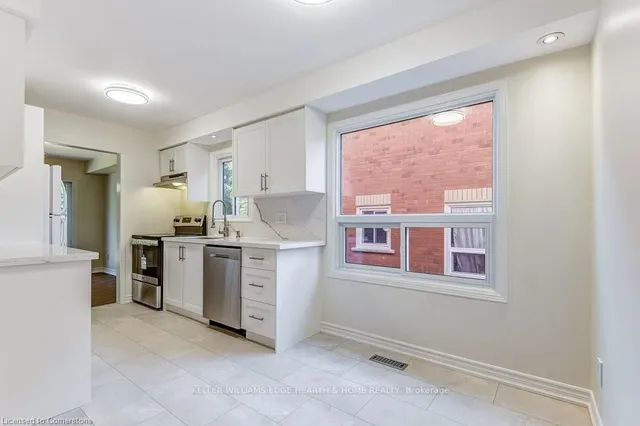 Additional image 6 of 1415 Hazelton Blvd Unit 21