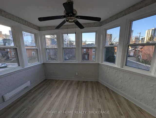 Additional image 14 of 113 Wellington St