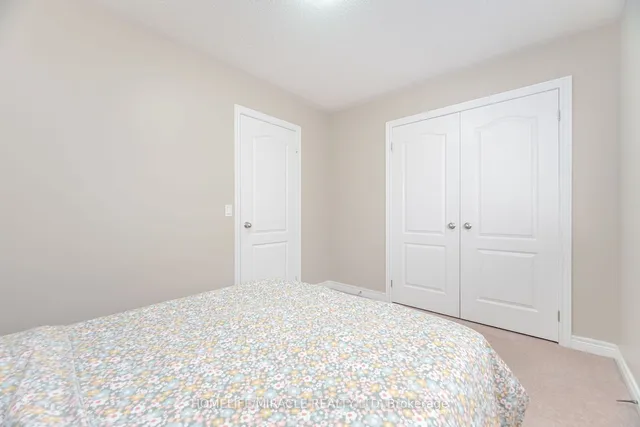 Additional image 22 of 815 Miltonbrook Cres