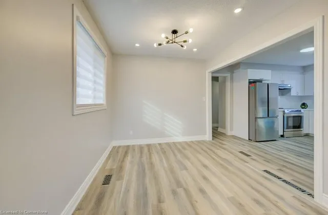 Additional image 11 of 582 Chamberlain Rd