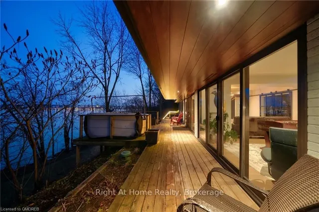 Additional image 31 of 868 DANFORTH Pl