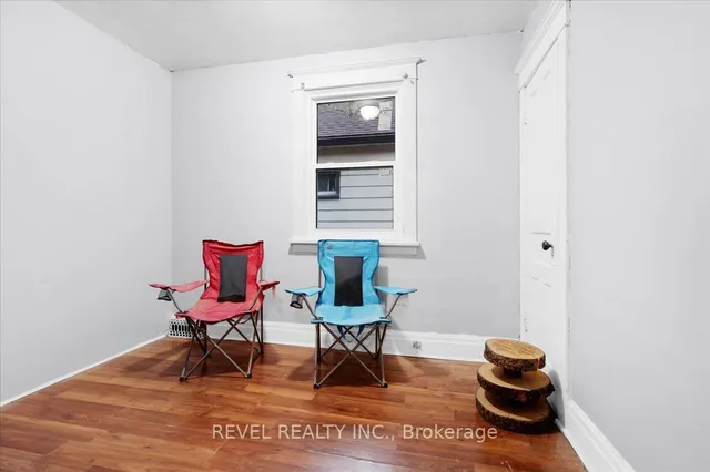 Additional image 11 of 105 Edgemont St