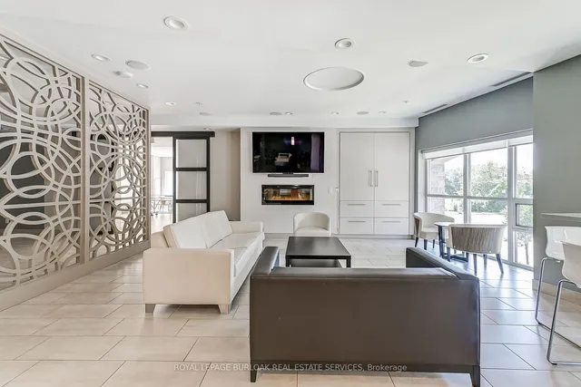 Additional image 29 of 551 Maple Ave Unit 1202