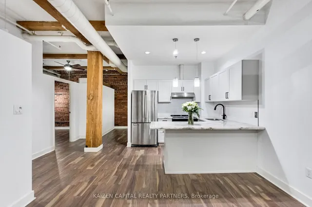 90 Sherbourne St Unit 103