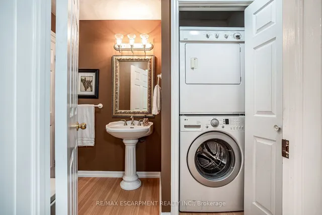 Additional image 18 of 16 Durham Rd