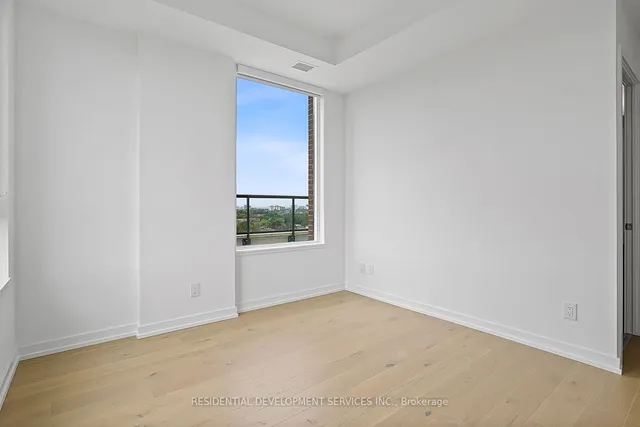 Additional image 22 of 3100 Keele St Unit 819