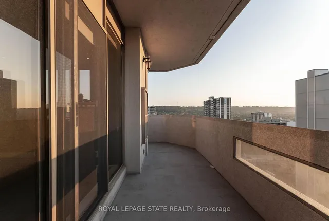 Additional image 28 of 67 Caroline St Unit 1703