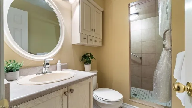 Additional image 30 of 137 Thoroughbred Blvd