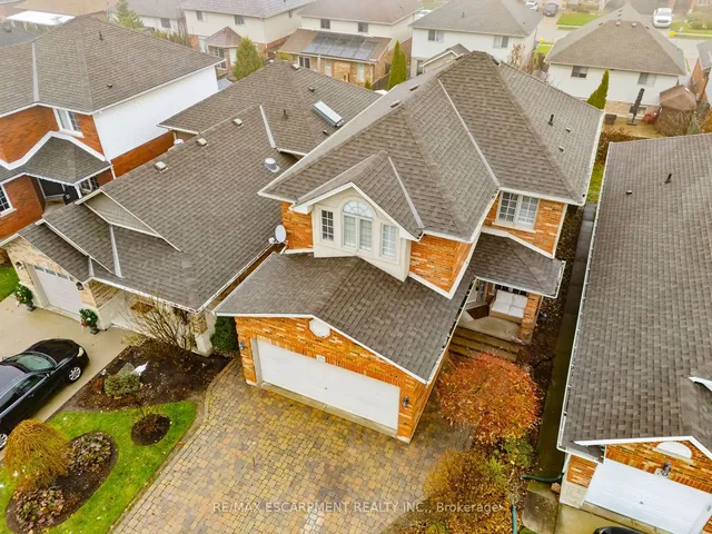 Additional image 40 of 76 Redfern Ave