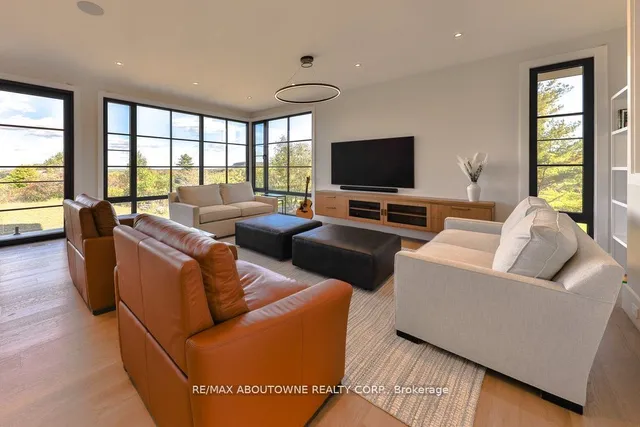 Additional image 12 of 6583 Twiss Rd