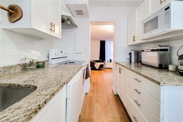 Additional image 24 of 350 Quigley Rd Unit 110