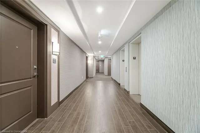 Additional image 34 of 460 Dundas St Unit 1105