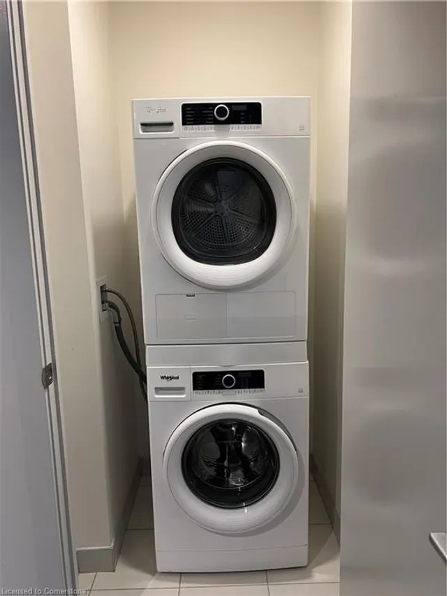 Additional image 11 of 212 King William St Unit 1212