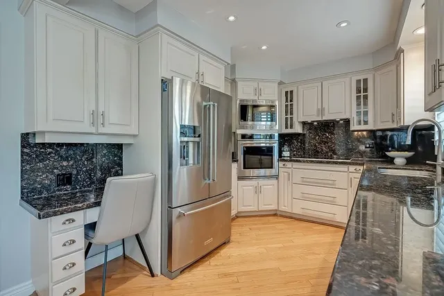 Additional image 11 of 2129 WINDING Way