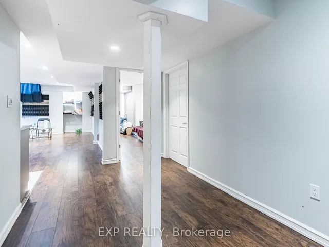 Additional image 27 of 1051 McClenahan Cres