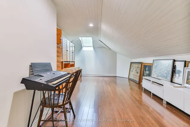 Additional image 23 of 2501 #1 Side Rd