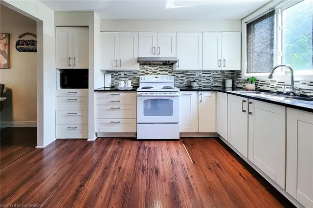 Additional image 11 of 25 Britten Close Unit B59