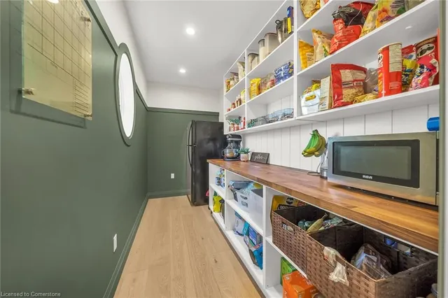 Additional image 16 of 73 Valley Rd